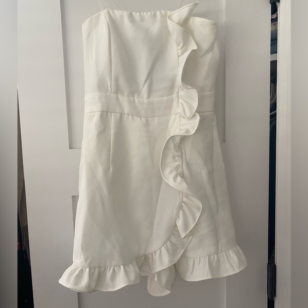 White do&be ruffle strapless dress